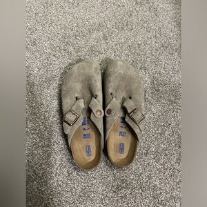 Jcrew women’s Birkenstock Boston clogs, size 38